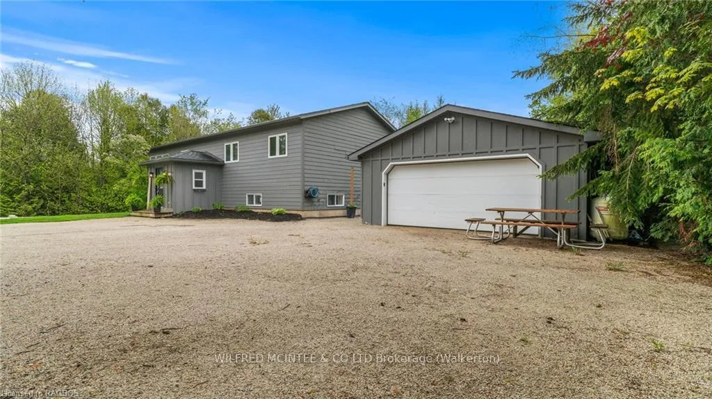 Photo 5 of 582742 9B Side Road, Chatsworth — HOMEH