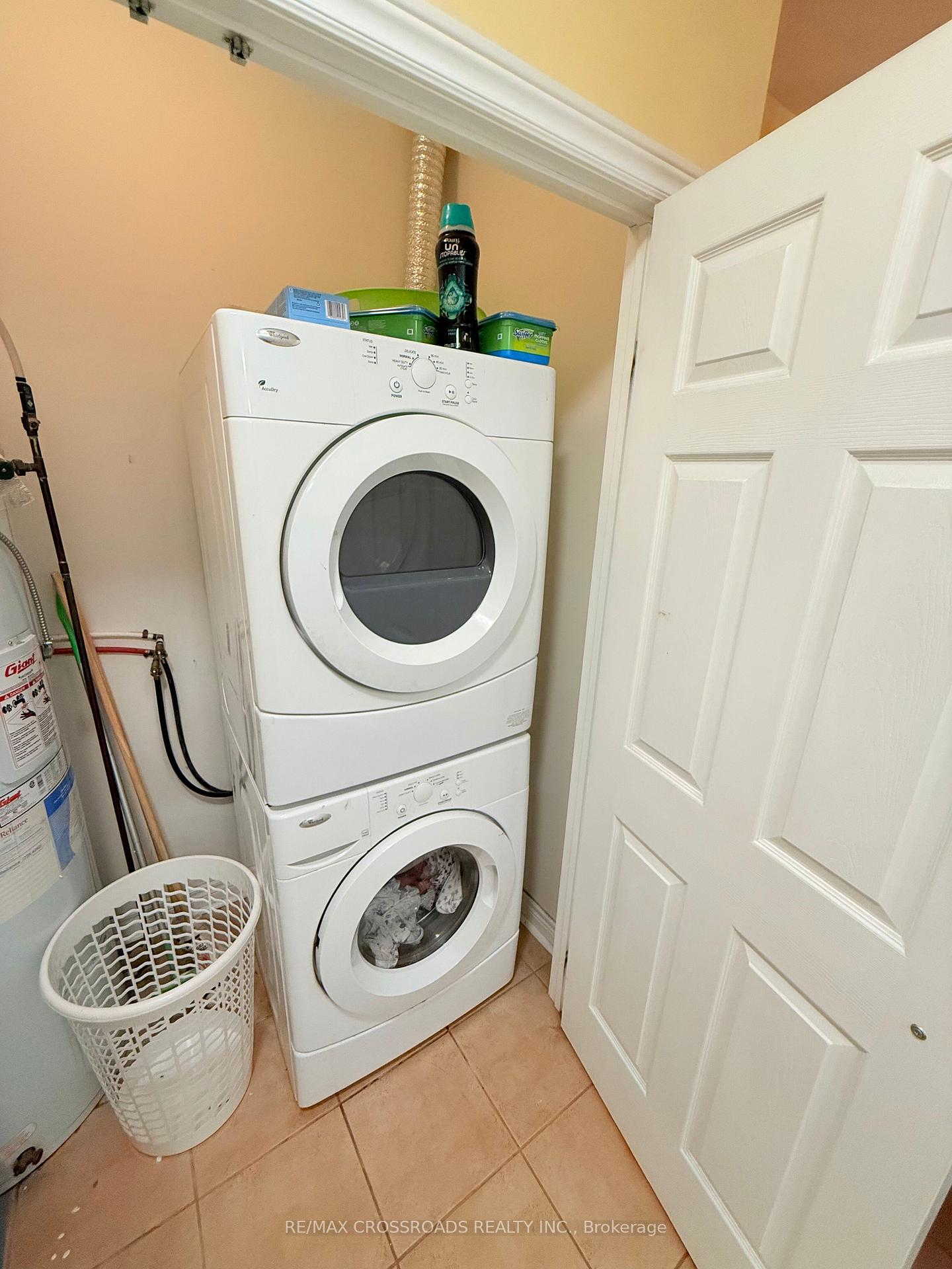 Photo 15 of Unit 211, 7340 Markham Road, Markham, Middlefield — HOMEH