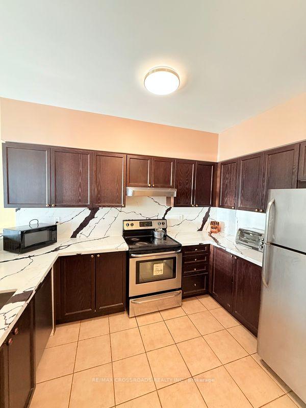 Photo 19 of Unit 211, 7340 Markham Road, Markham, Middlefield — HOMEH