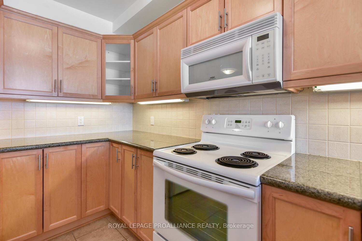 Photo 23 of Unit 204, 175 Water Street, Prescott — HOMEH