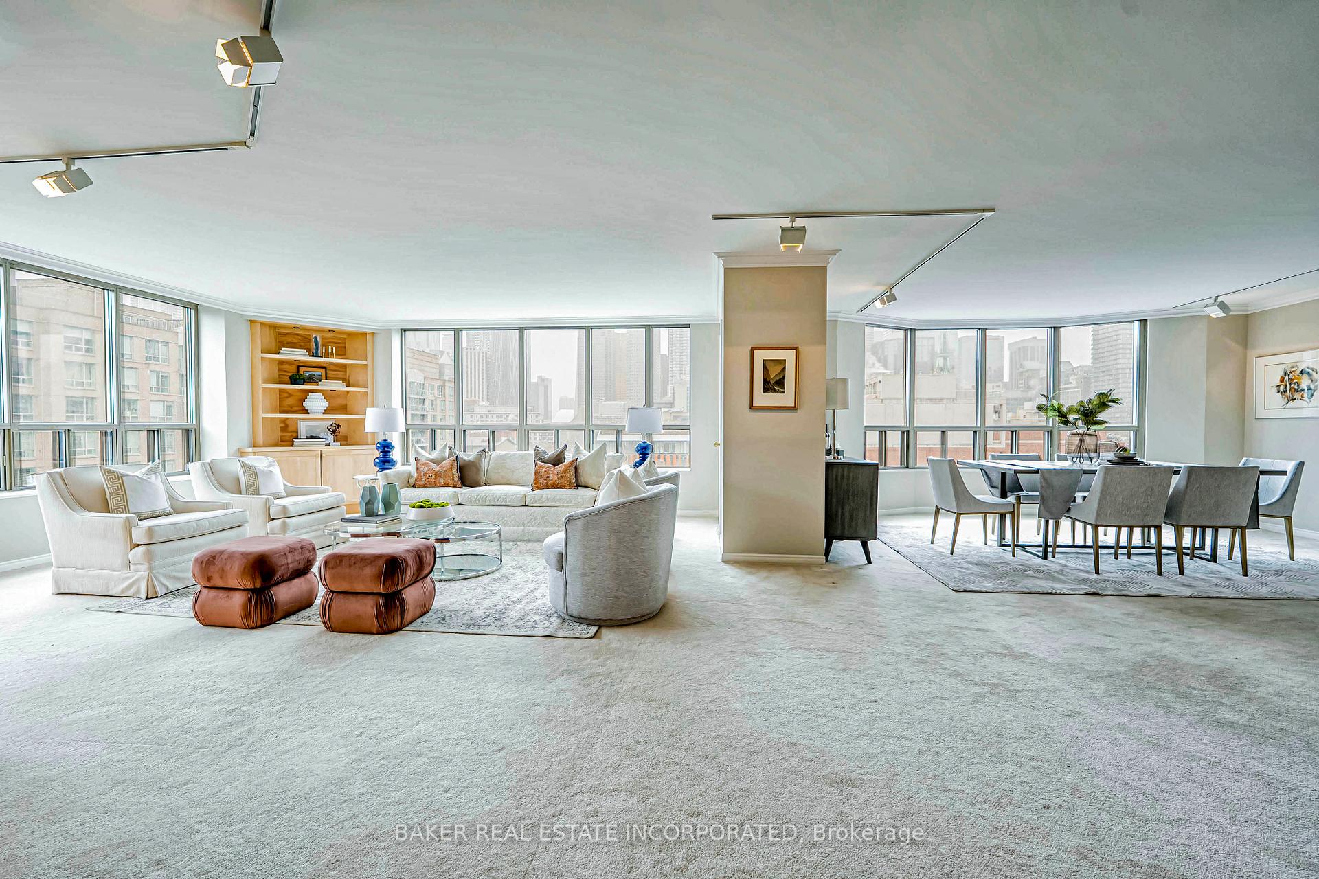 Photo 6 of Unit 903, 25 George Street, Toronto, Moss Park — HOMEH