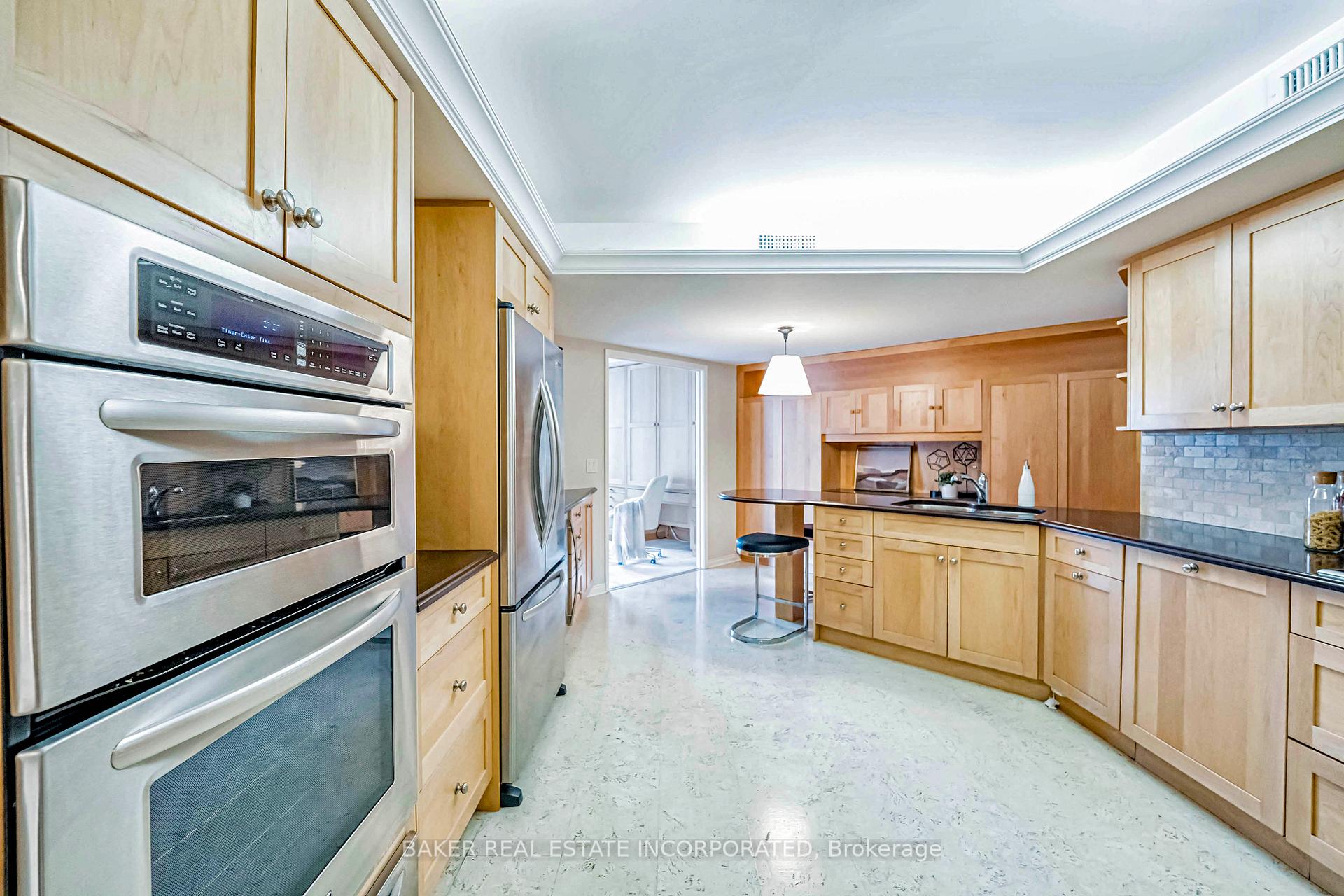 Photo 20 of Unit 903, 25 George Street, Toronto, Moss Park — HOMEH