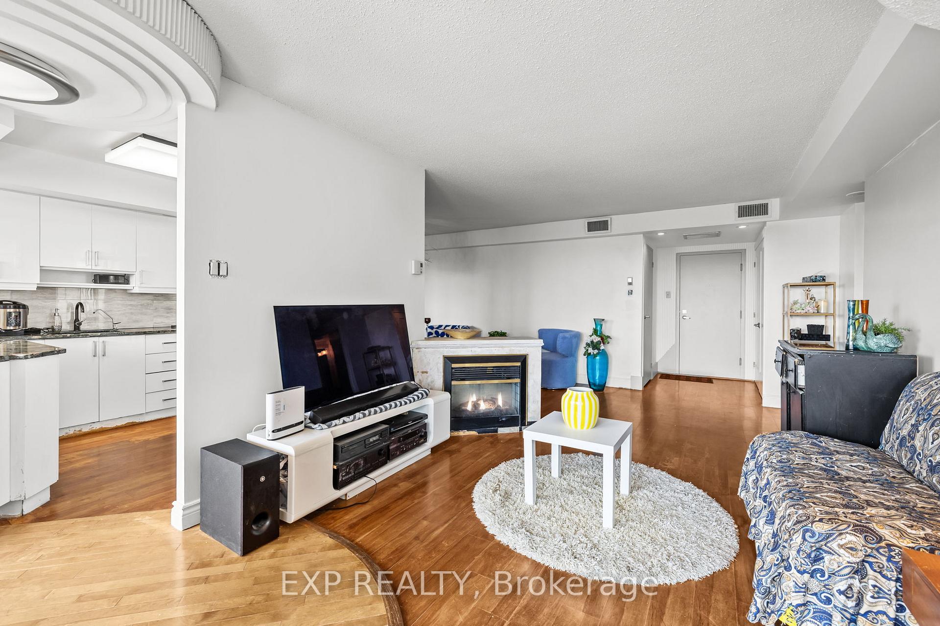 Photo 7 of Unit 606, 1500 Riverside Drive, Ottawa, Riverview Park — HOMEH