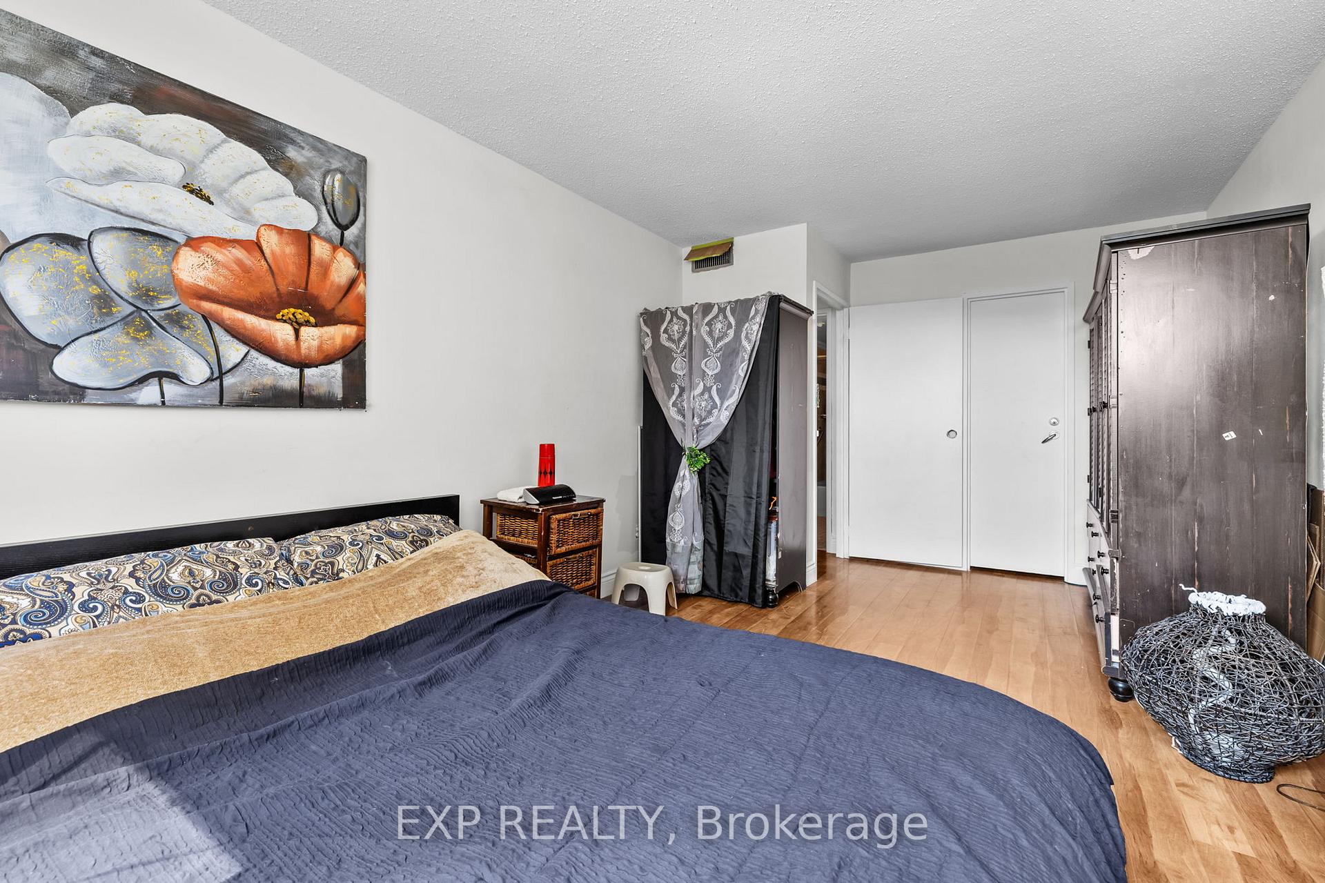 Photo 18 of Unit 606, 1500 Riverside Drive, Ottawa, Riverview Park — HOMEH