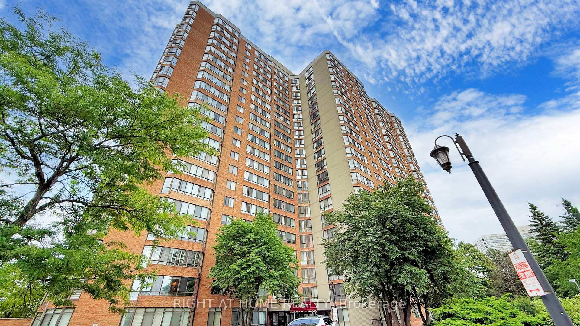 Photo 1 of Unit 119, 75 Bamburgh Circle, Scarborough, Steeles — HOMEH