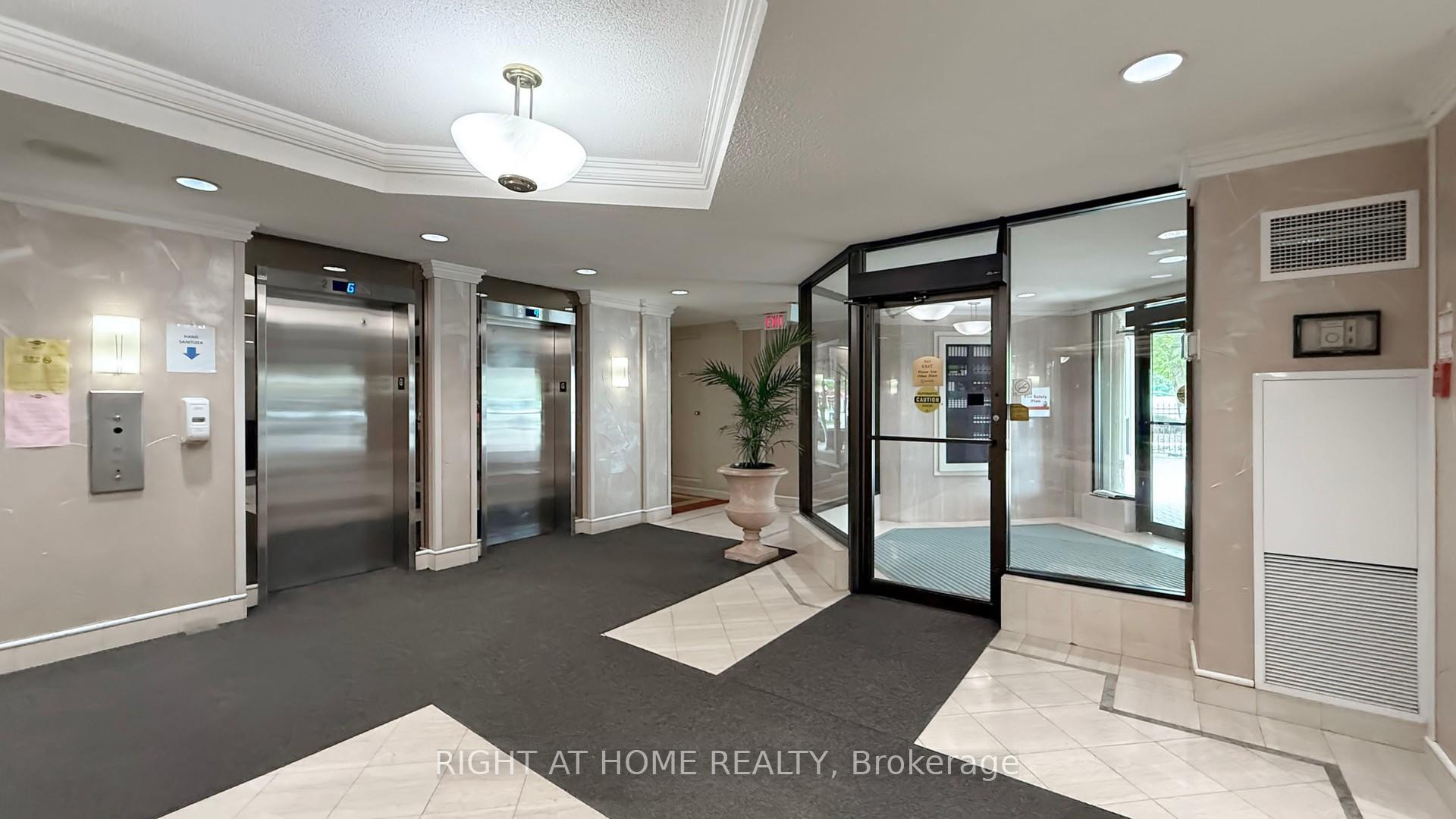 Photo 4 of Unit 119, 75 Bamburgh Circle, Scarborough, Steeles — HOMEH