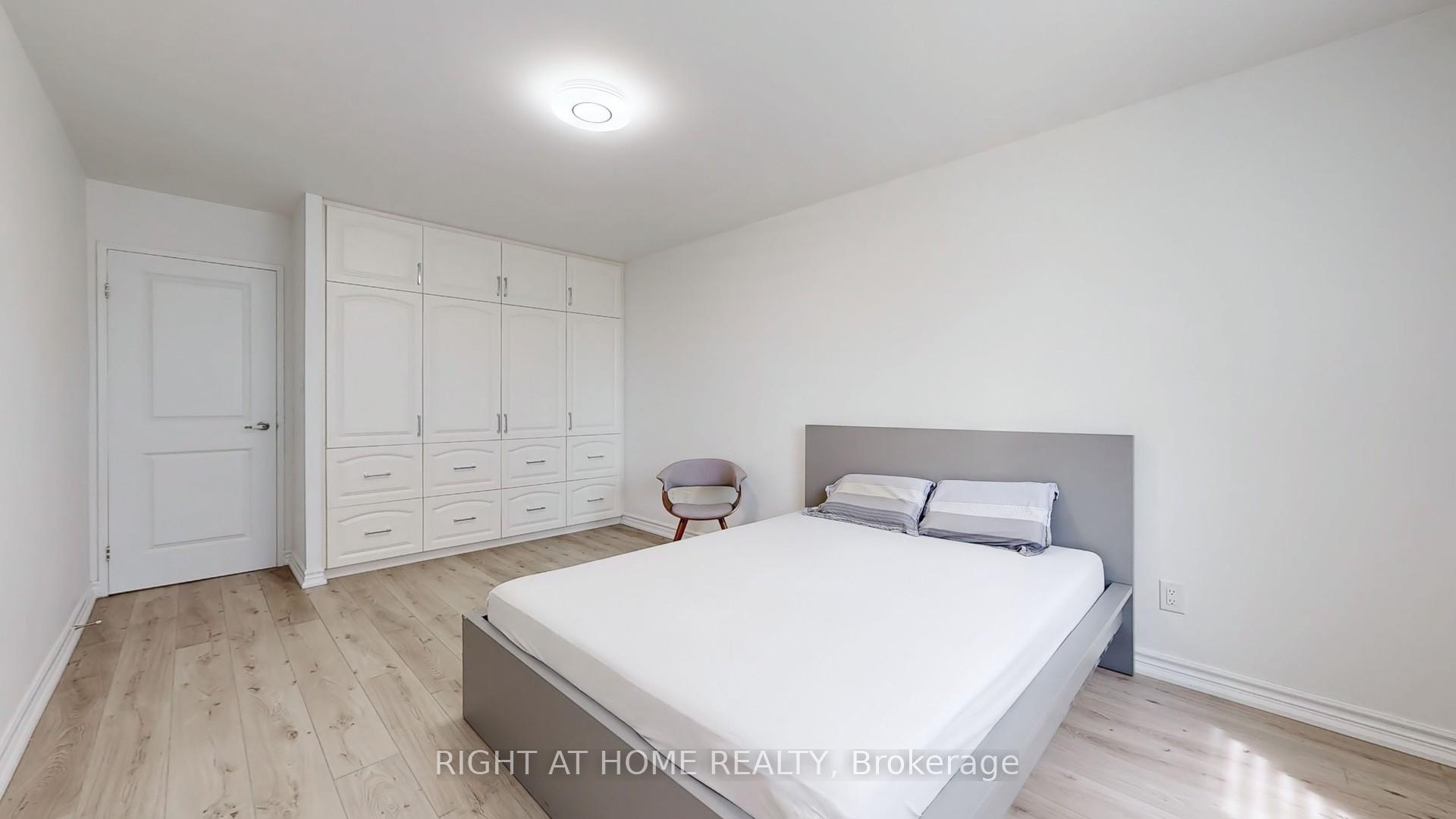 Photo 19 of Unit 119, 75 Bamburgh Circle, Scarborough, Steeles — HOMEH