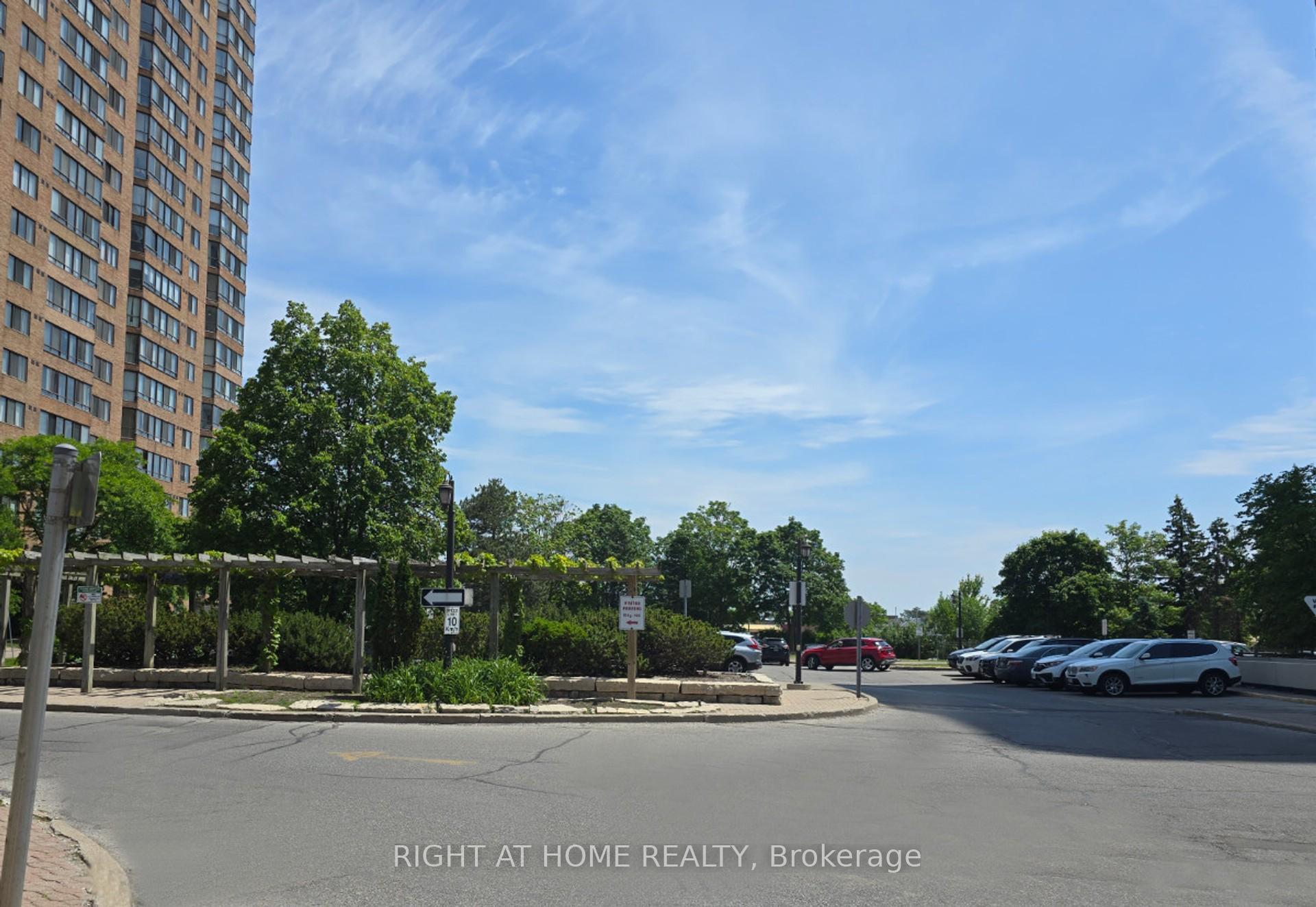 Photo 43 of Unit 119, 75 Bamburgh Circle, Scarborough, Steeles — HOMEH