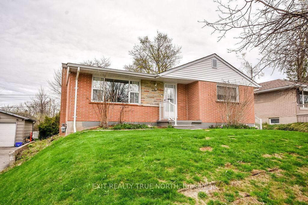 Photo 5 of 50 Marion Crescent, Barrie, City Centre — HOMEH