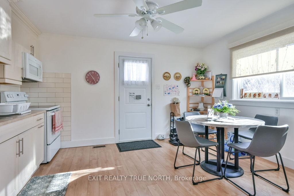 Photo 12 of 50 Marion Crescent, Barrie, City Centre — HOMEH