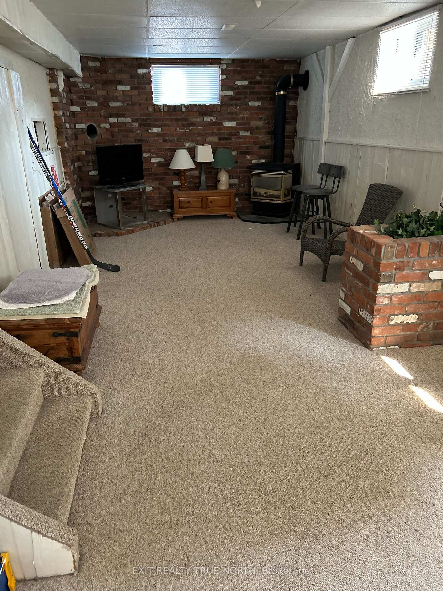 Photo 15 of 50 Marion Crescent, Barrie, City Centre — HOMEH