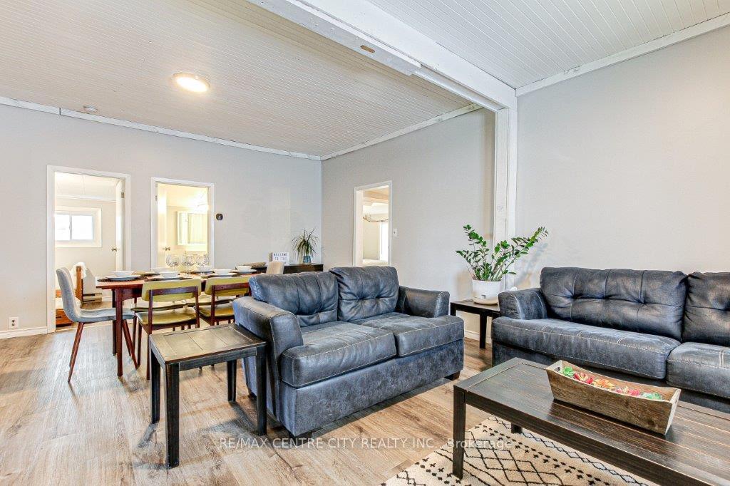 Photo 3 of 143 Maud Street, Central Elgin, Rural Central Elgin — HOMEH
