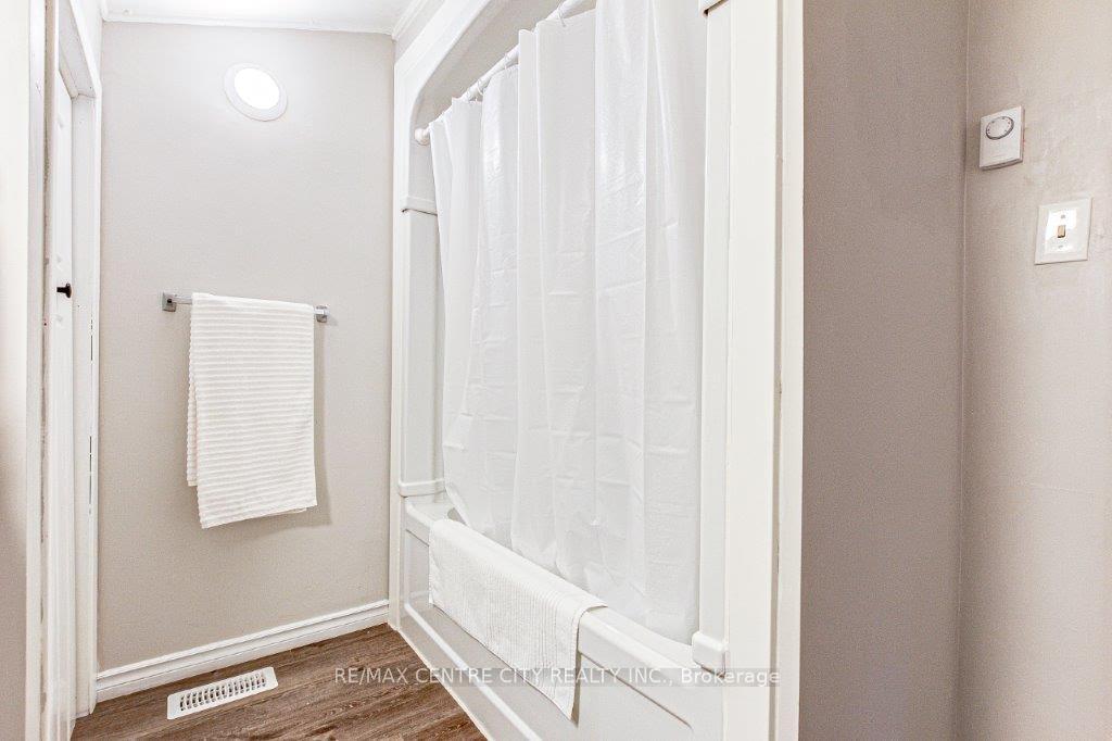 Photo 9 of 143 Maud Street, Central Elgin, Rural Central Elgin — HOMEH