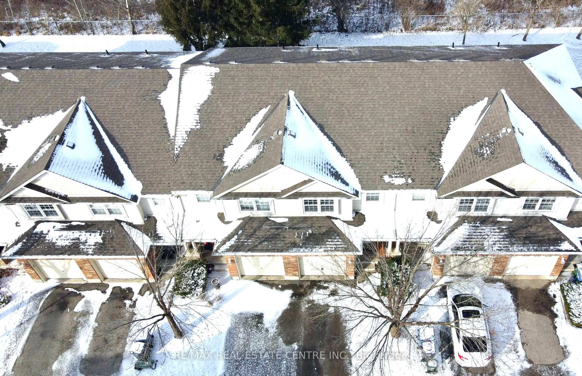 Photo 4 of Unit 76, 30 Imperial Road S, Guelph, Willow West/Sugarbush/West Acres — HOMEH