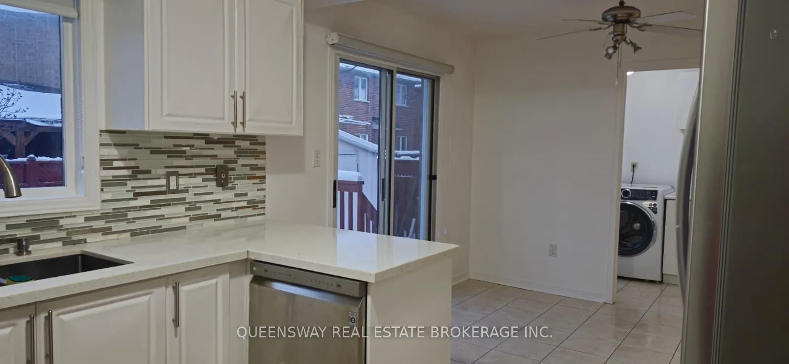 Photo 5 of 21 Flatlands Way, Brampton, Sandringham-Wellington — HOMEH