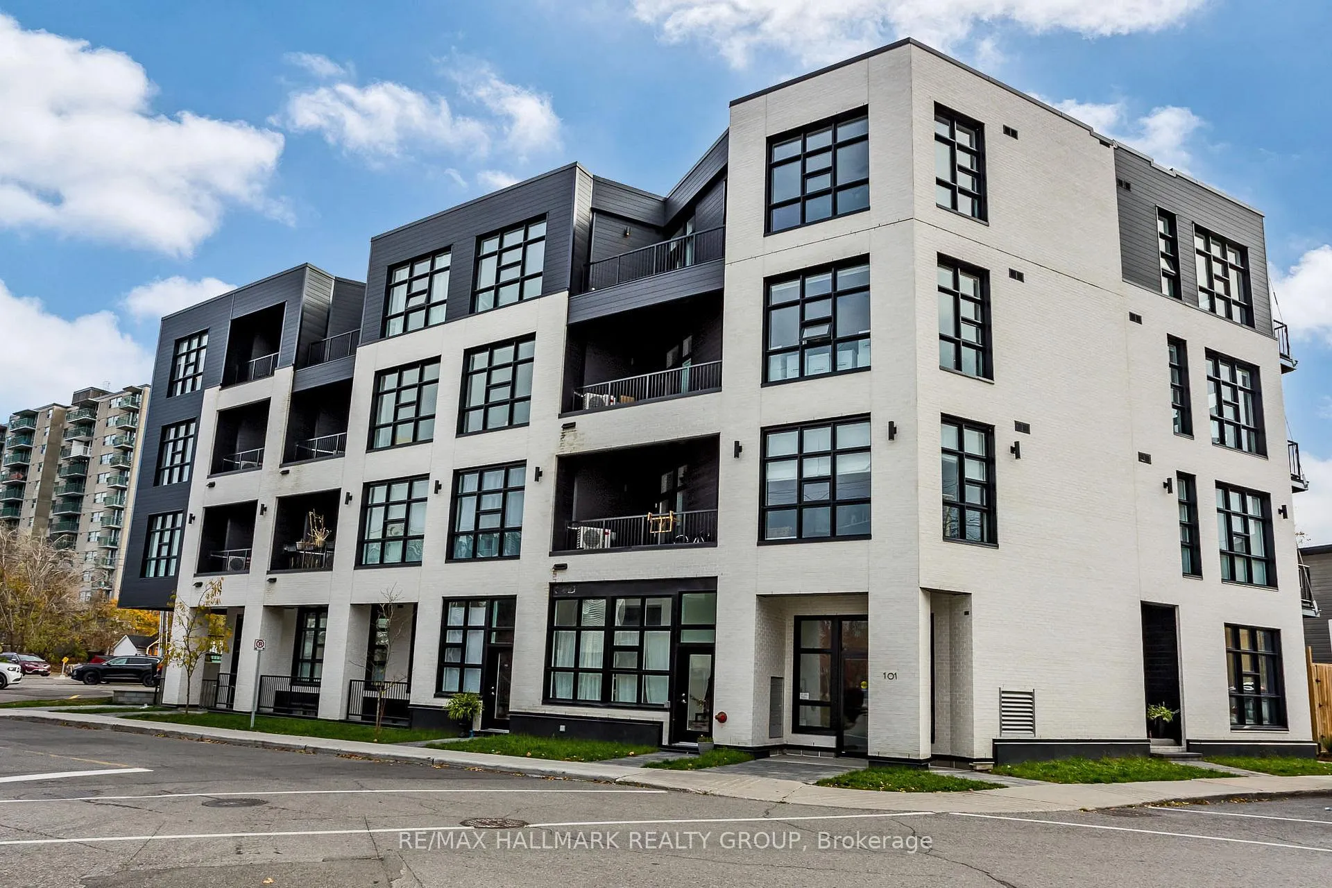 Photo 1 of Unit 404, 101 Pinhey Street N, Ottawa, Hintonburg — HOMEH