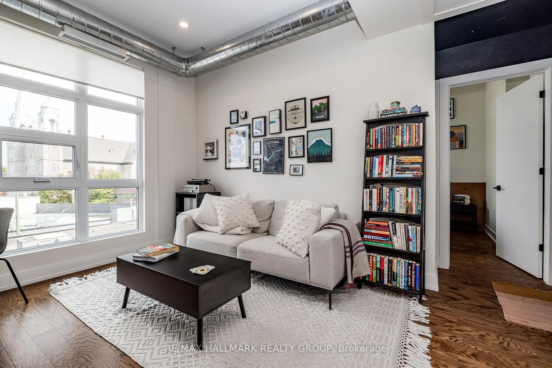 Photo 8 of Unit 404, 101 Pinhey Street N, Ottawa, Hintonburg — HOMEH