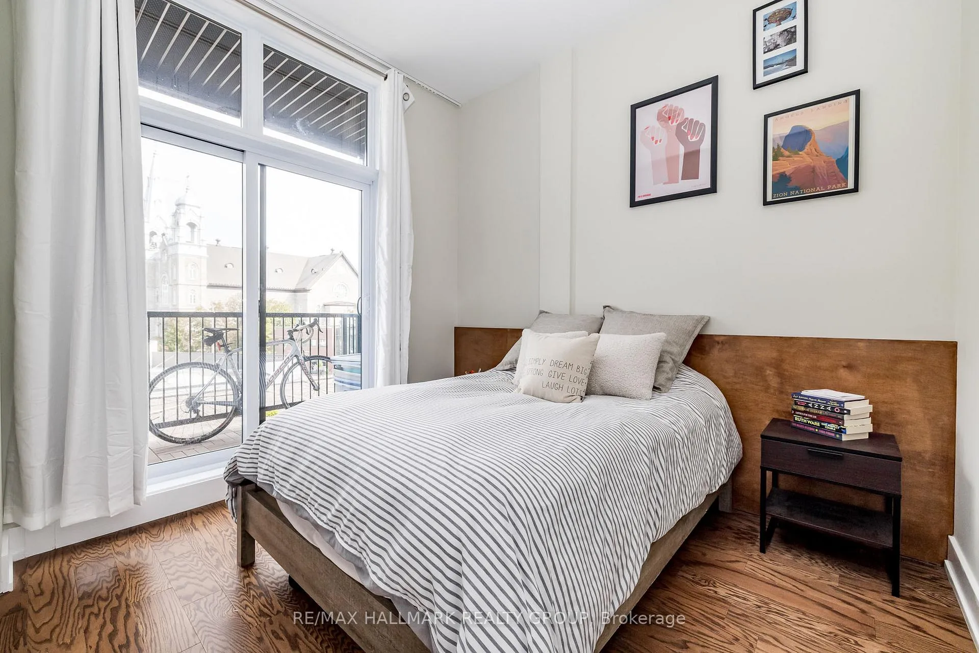 Photo 16 of Unit 404, 101 Pinhey Street N, Ottawa, Hintonburg — HOMEH