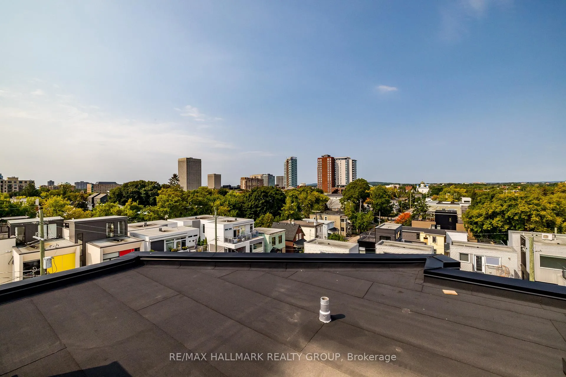 Photo 28 of Unit 404, 101 Pinhey Street N, Ottawa, Hintonburg — HOMEH
