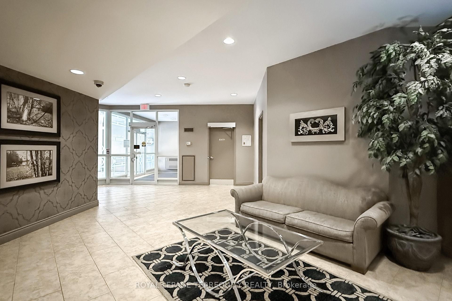 Photo 6 of Unit 505, 18 Wanless Avenue, Toronto, Lawrence Park North — HOMEH