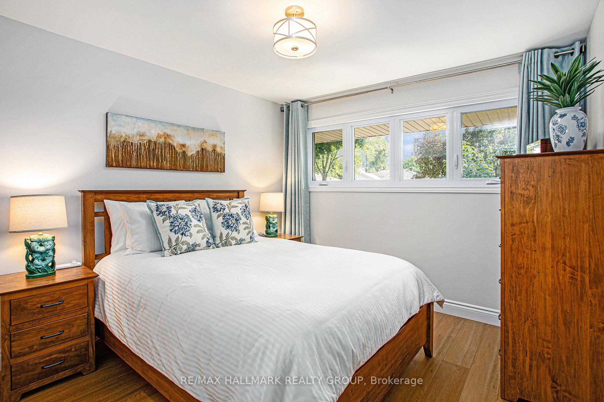 Photo 14 of 2088 Bangor Street, Ottawa, Elmvale Acres/Urbandale — HOMEH