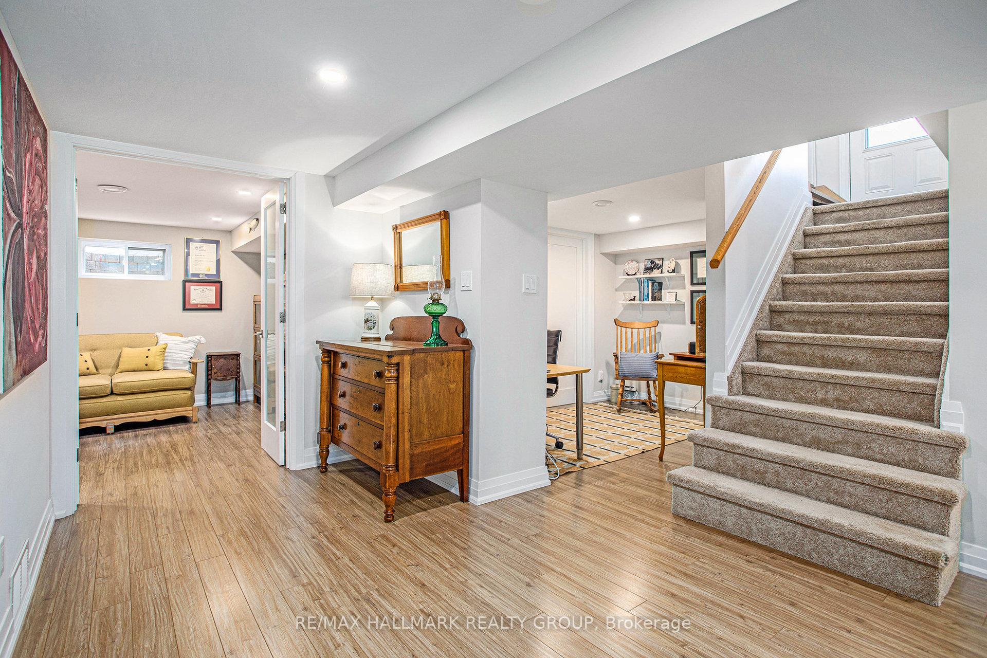 Photo 17 of 2088 Bangor Street, Ottawa, Elmvale Acres/Urbandale — HOMEH