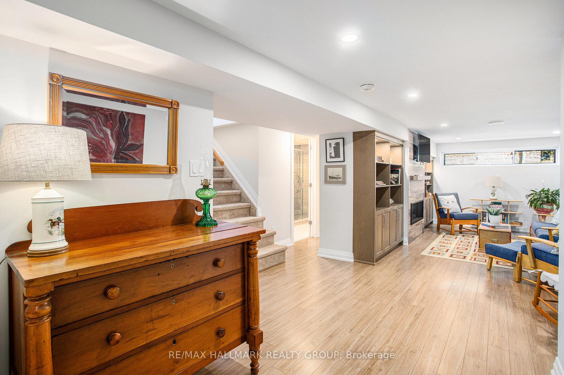 Photo 18 of 2088 Bangor Street, Ottawa, Elmvale Acres/Urbandale — HOMEH