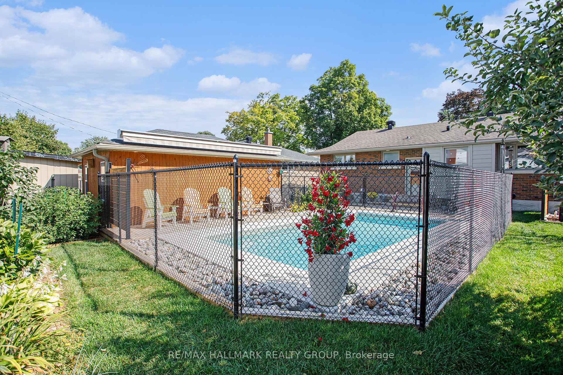 Photo 30 of 2088 Bangor Street, Ottawa, Elmvale Acres/Urbandale — HOMEH