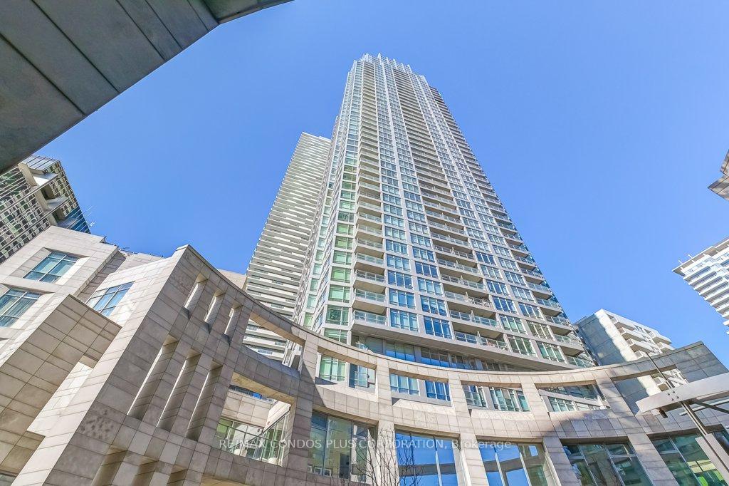Photo 3 of Unit 3010, 2191 Yonge Street, Toronto, Mount Pleasant West — HOMEH