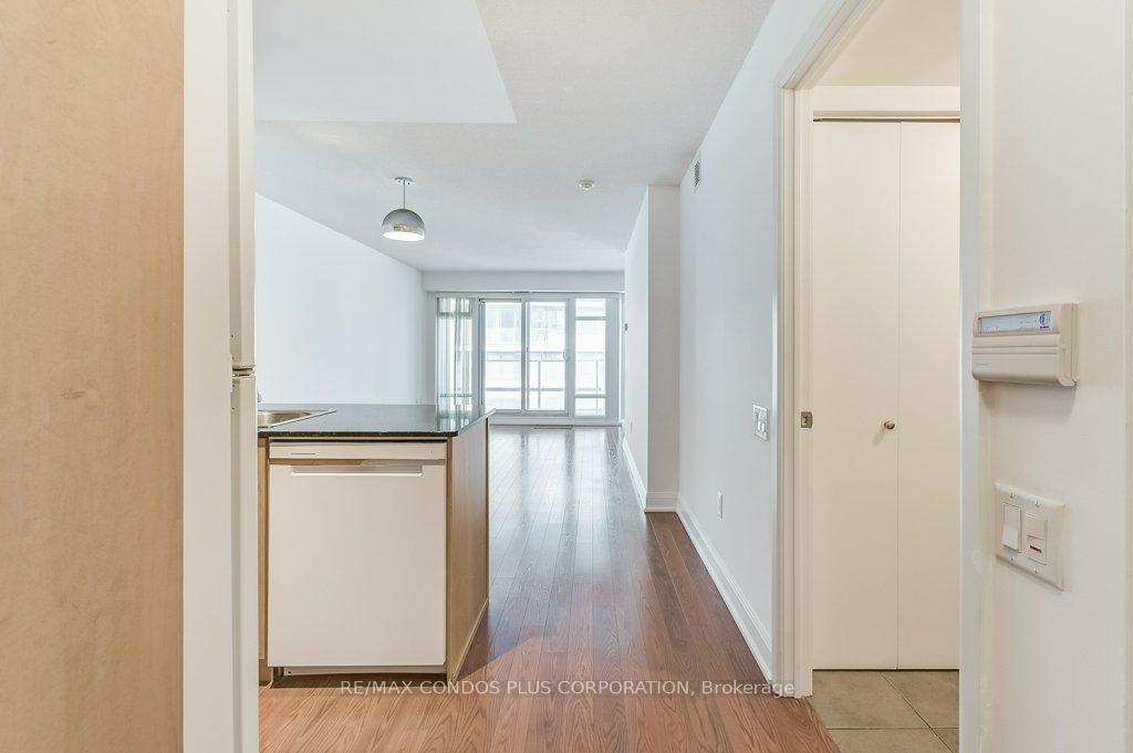 Photo 9 of Unit 3010, 2191 Yonge Street, Toronto, Mount Pleasant West — HOMEH