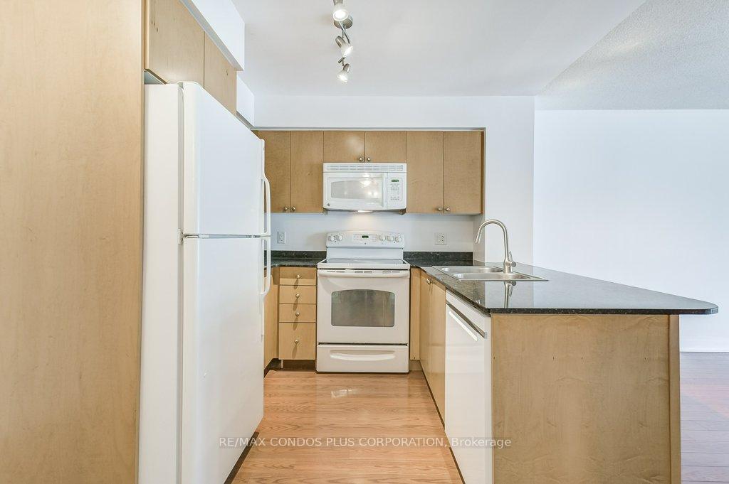Photo 10 of Unit 3010, 2191 Yonge Street, Toronto, Mount Pleasant West — HOMEH