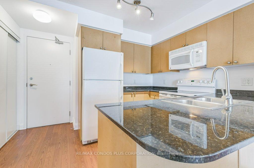 Photo 11 of Unit 3010, 2191 Yonge Street, Toronto, Mount Pleasant West — HOMEH