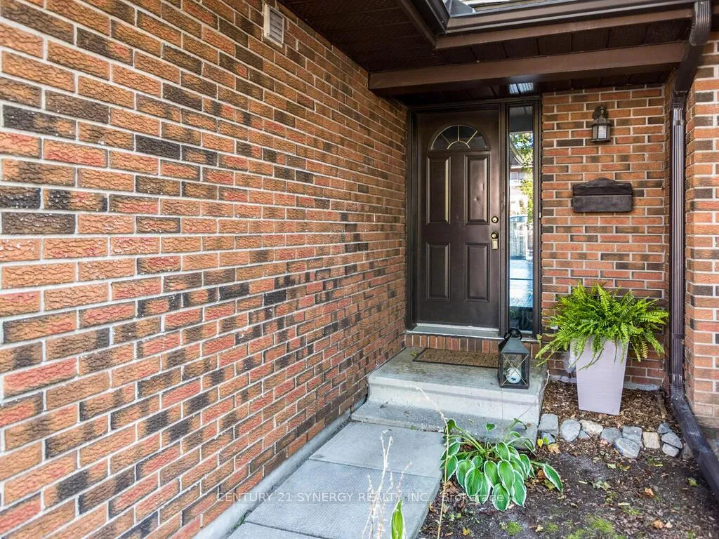 Photo 3 of 78 Clarkson Crescent, Ottawa, Kanata - Katimavik — HOMEH