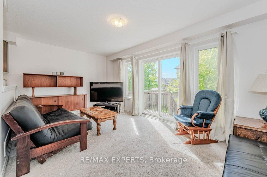 Photo 5 of Unit 57O, 57 Oldfield Drive, Guelph, Pineridge/Westminster Woods — HOMEH