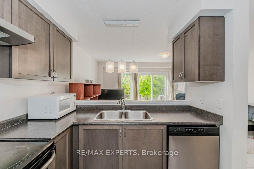 Photo 11 of Unit 57O, 57 Oldfield Drive, Guelph, Pineridge/Westminster Woods — HOMEH