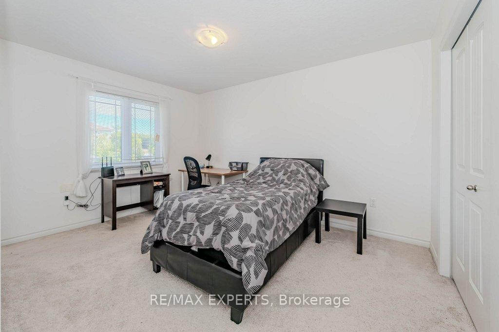Photo 17 of Unit 57O, 57 Oldfield Drive, Guelph, Pineridge/Westminster Woods — HOMEH