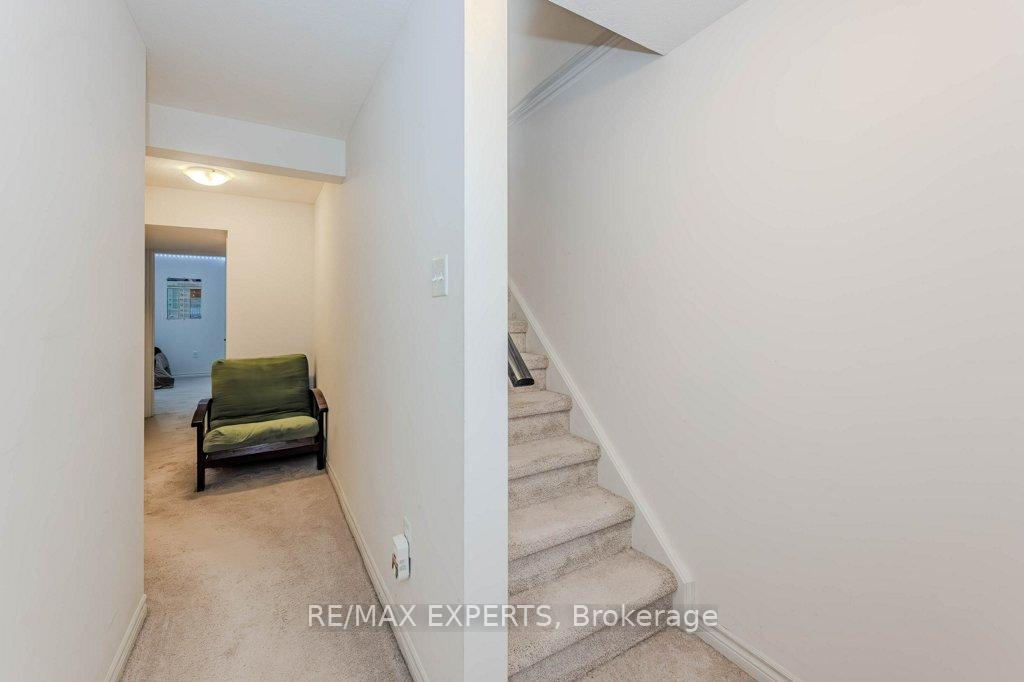 Photo 29 of Unit 57O, 57 Oldfield Drive, Guelph, Pineridge/Westminster Woods — HOMEH