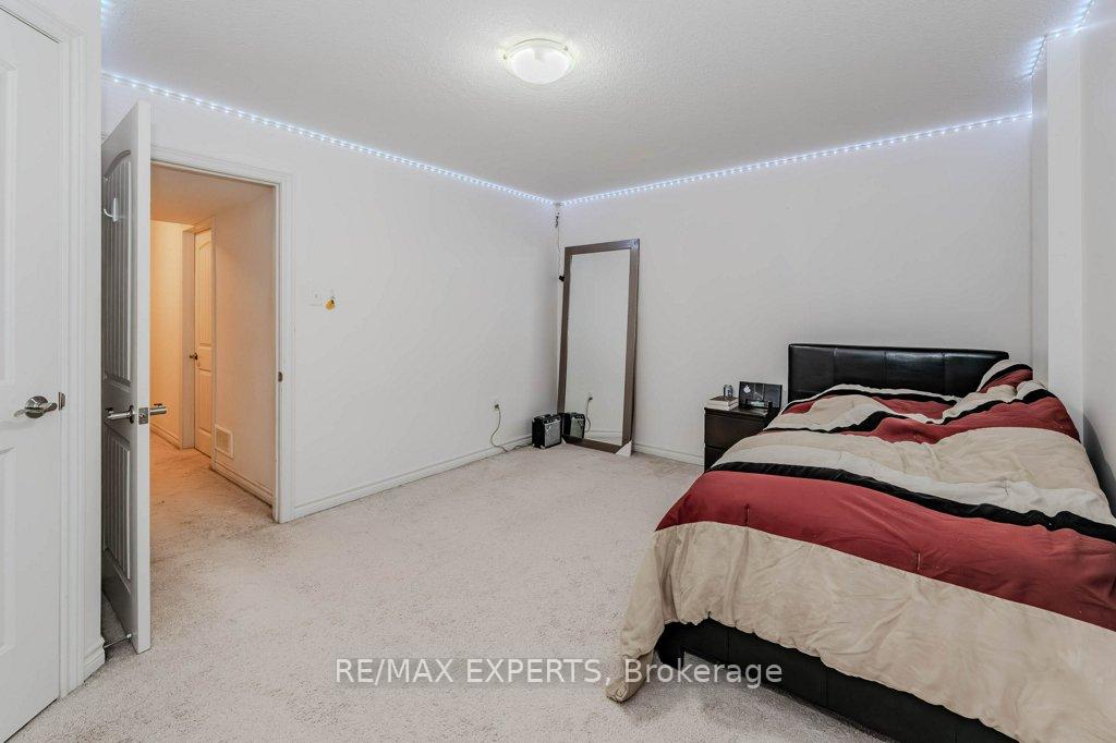Photo 32 of Unit 57O, 57 Oldfield Drive, Guelph, Pineridge/Westminster Woods — HOMEH