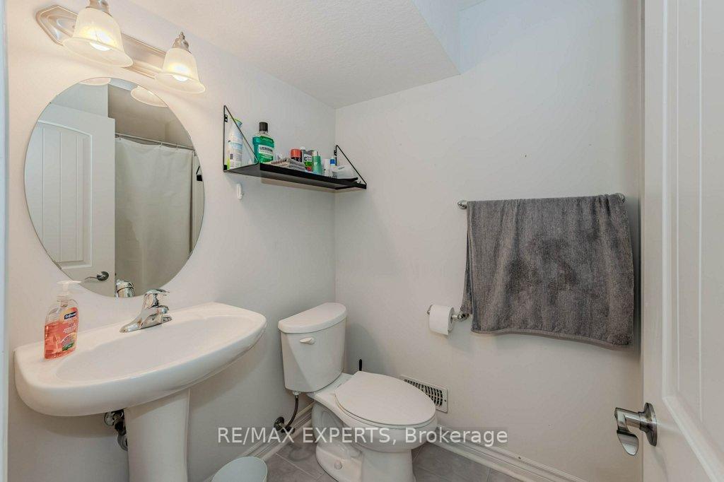 Photo 33 of Unit 57O, 57 Oldfield Drive, Guelph, Pineridge/Westminster Woods — HOMEH