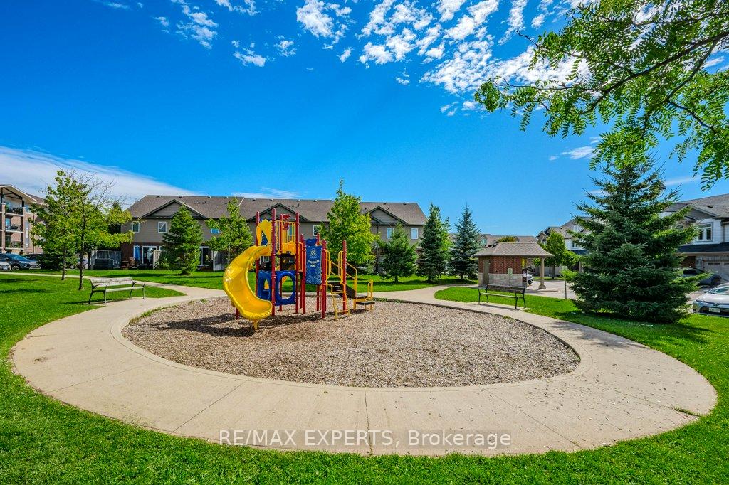Photo 37 of Unit 57O, 57 Oldfield Drive, Guelph, Pineridge/Westminster Woods — HOMEH
