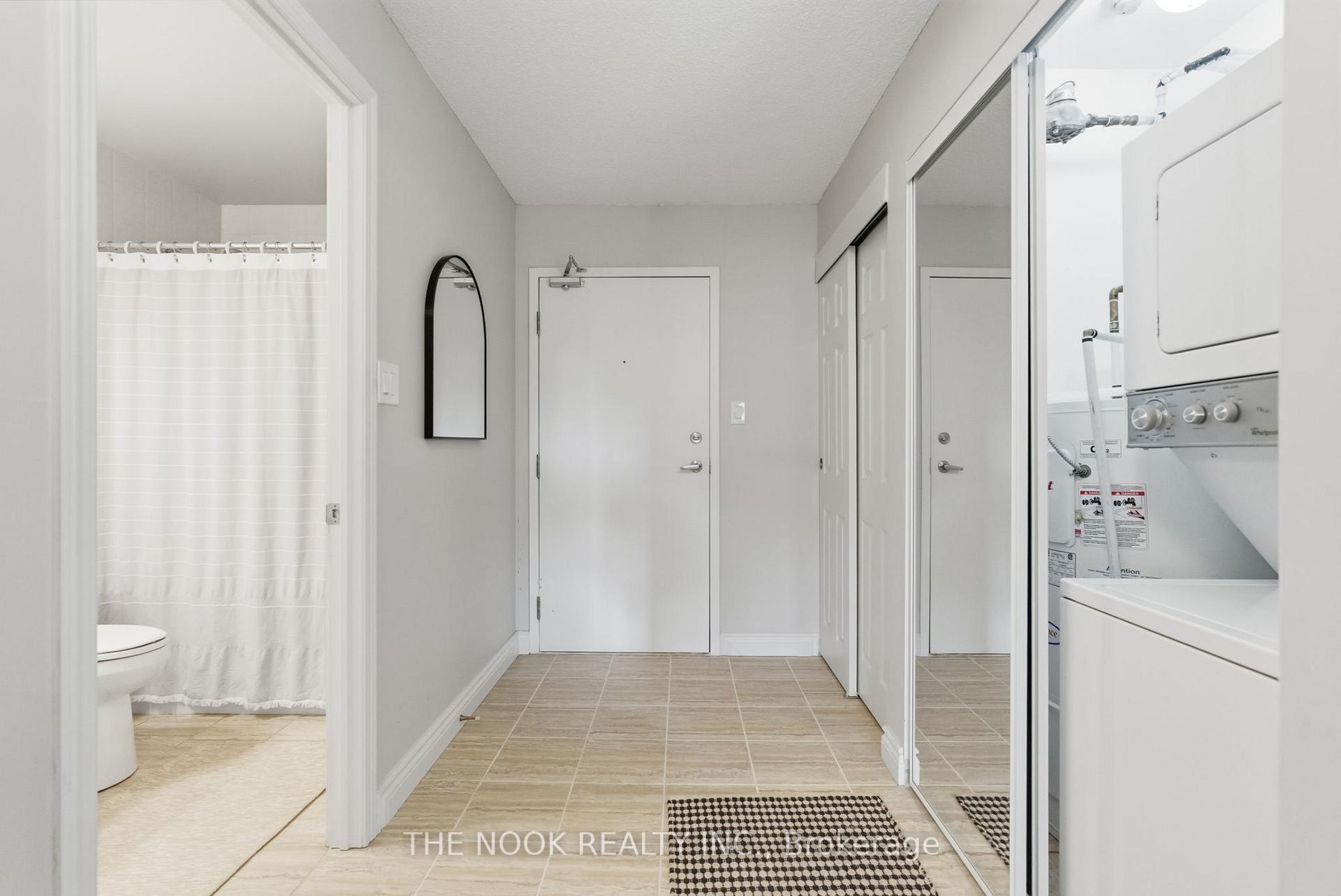 Photo 3 of Unit 104, 83 Aspen Springs Drive, Clarington, Bowmanville — HOMEH