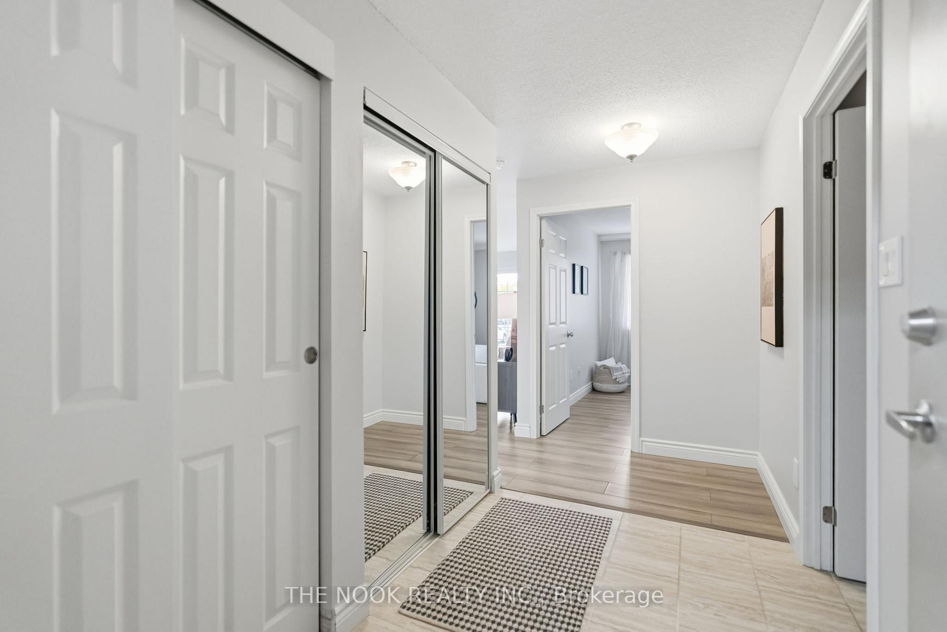 Photo 4 of Unit 104, 83 Aspen Springs Drive, Clarington, Bowmanville — HOMEH