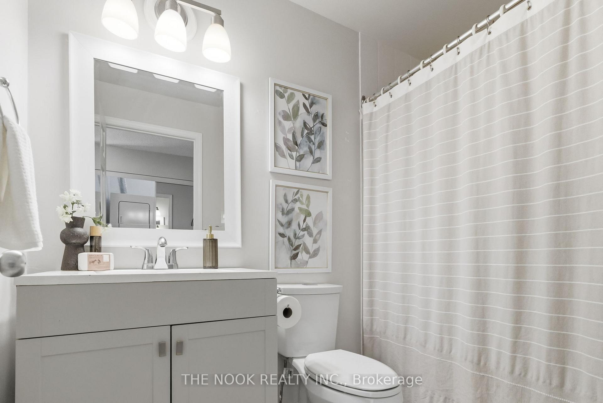 Photo 5 of Unit 104, 83 Aspen Springs Drive, Clarington, Bowmanville — HOMEH