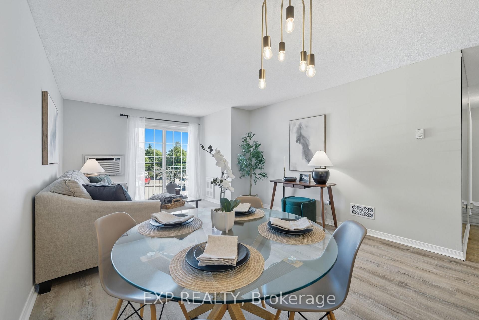 Photo 11 of Unit 202, 91 Aspen Springs Drive, Clarington, Bowmanville — HOMEH