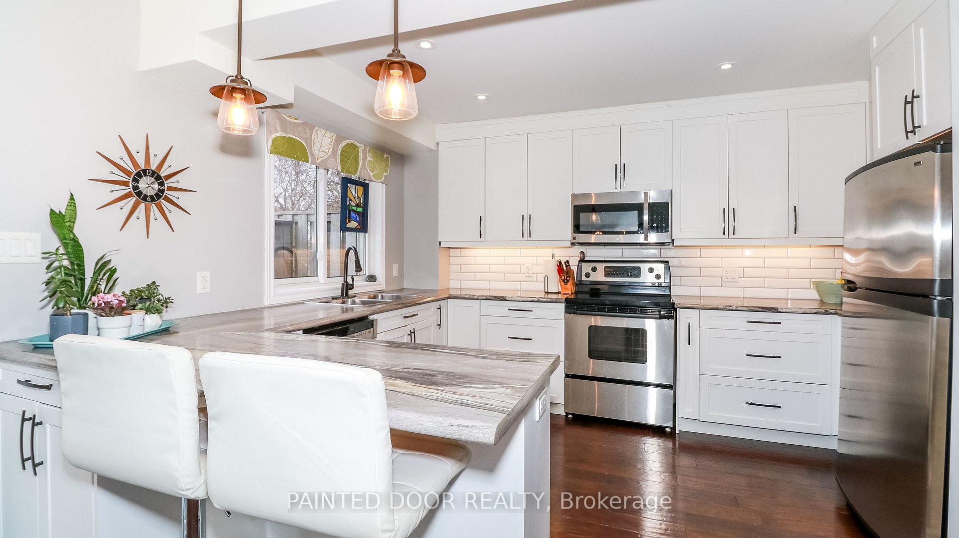 Photo 6 of Unit 63, 28 Donald Street, Barrie, Queen's Park — HOMEH