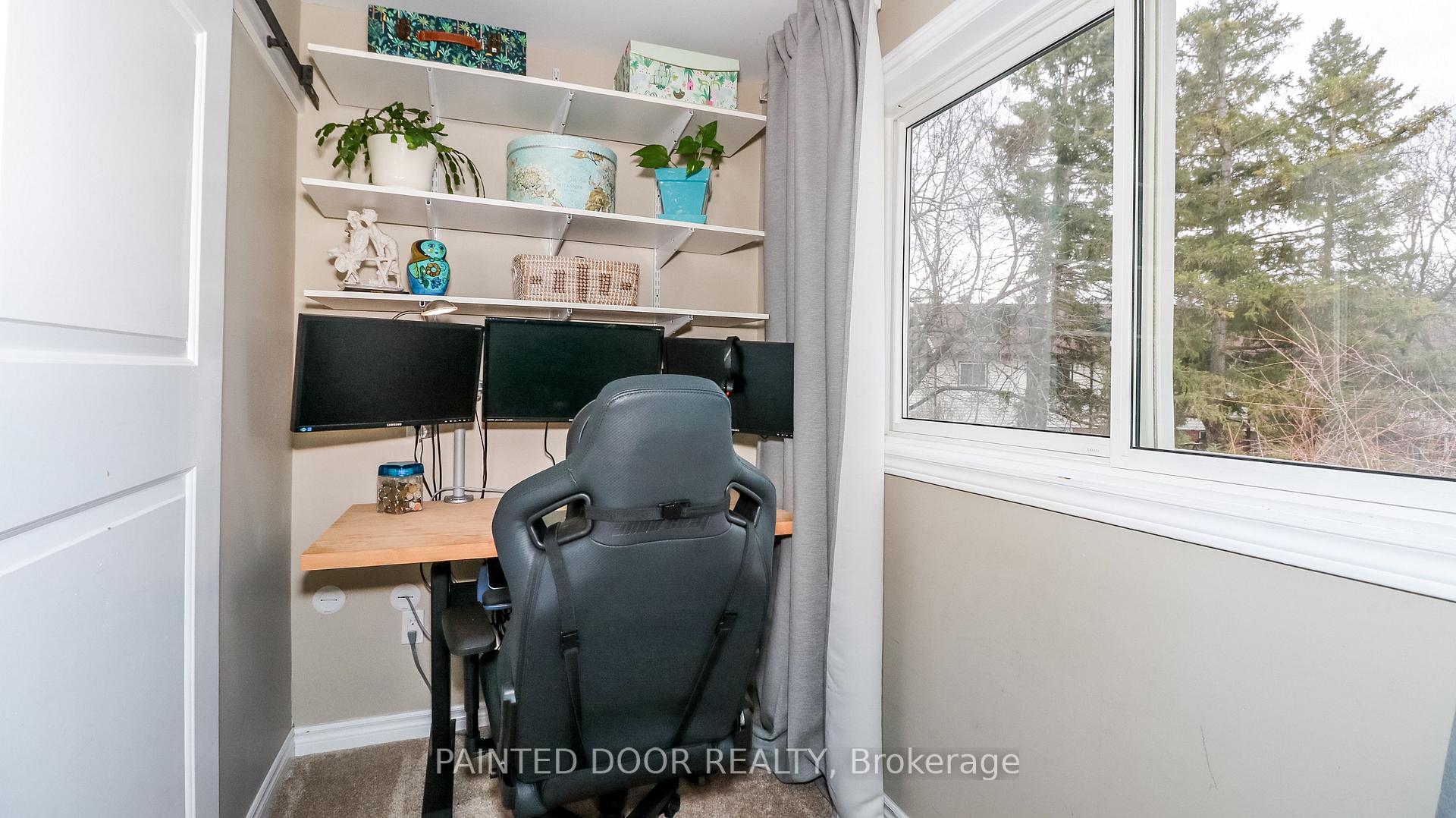 Photo 10 of Unit 63, 28 Donald Street, Barrie, Queen's Park — HOMEH