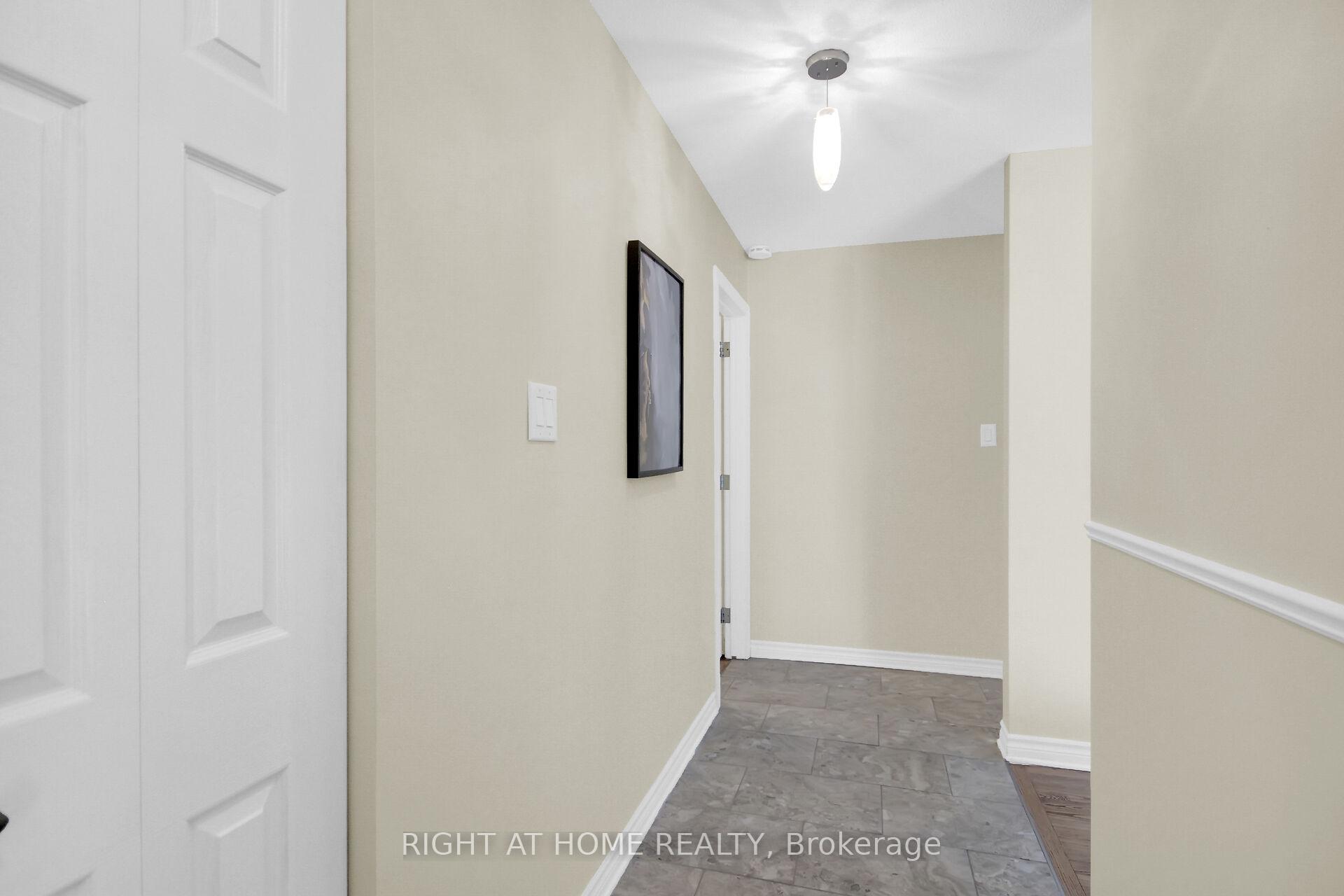 Photo 11 of 42 Cleadon Drive, Ottawa, Crystal Beach — HOMEH