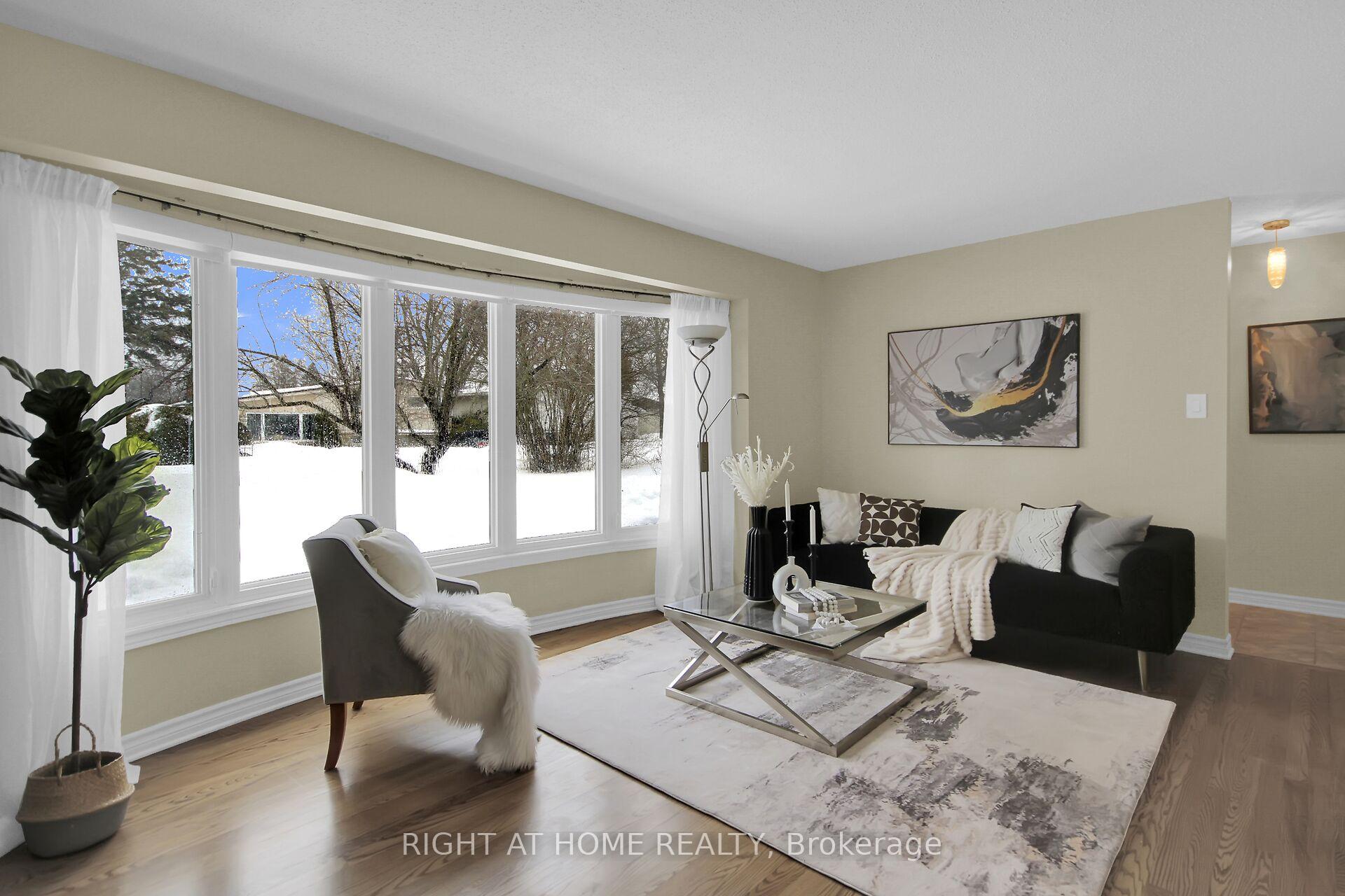 Photo 5 of 42 Cleadon Drive, Ottawa, Crystal Beach — HOMEH
