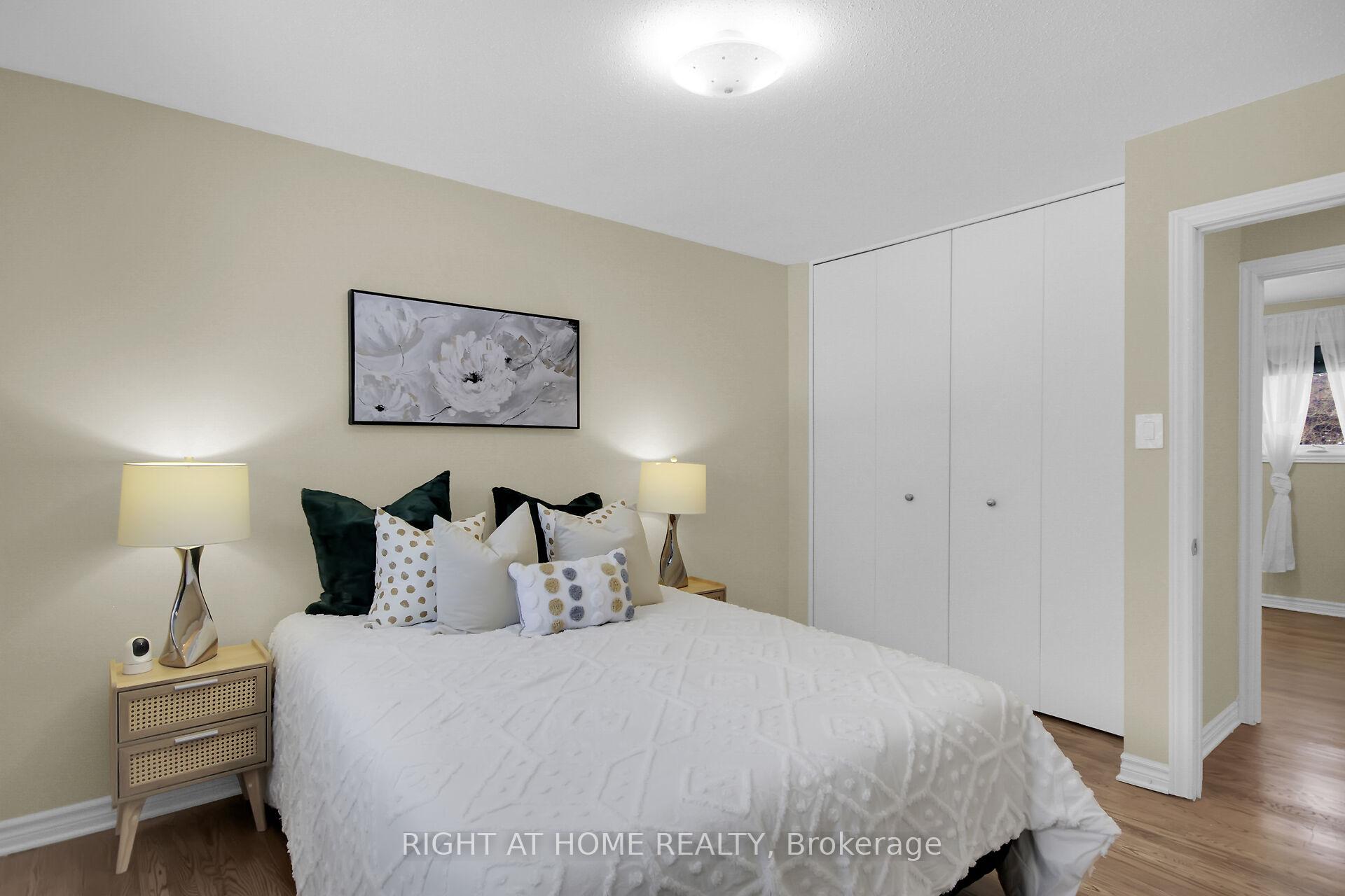 Photo 23 of 42 Cleadon Drive, Ottawa, Crystal Beach — HOMEH