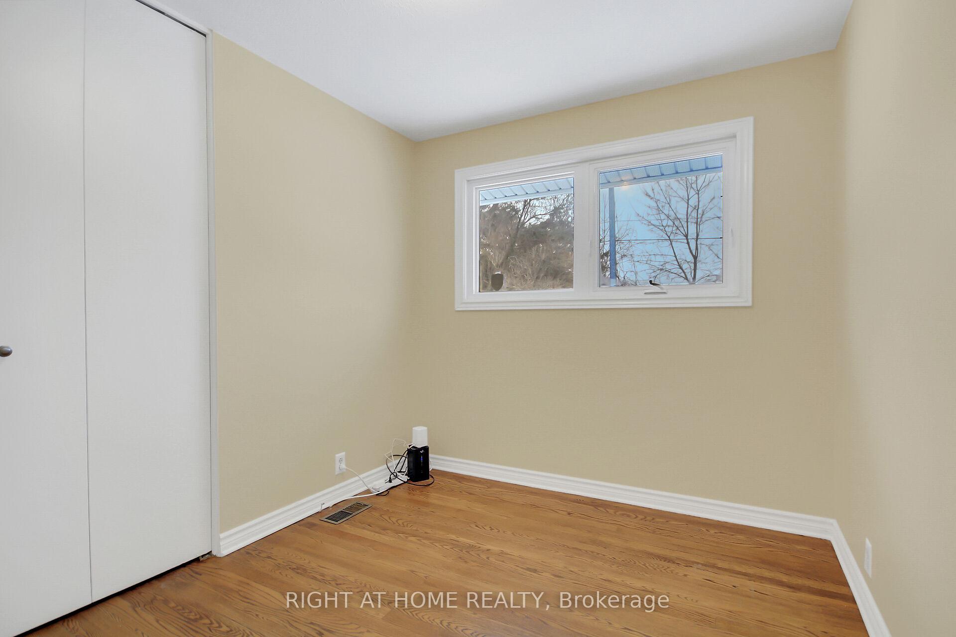 Photo 25 of 42 Cleadon Drive, Ottawa, Crystal Beach — HOMEH